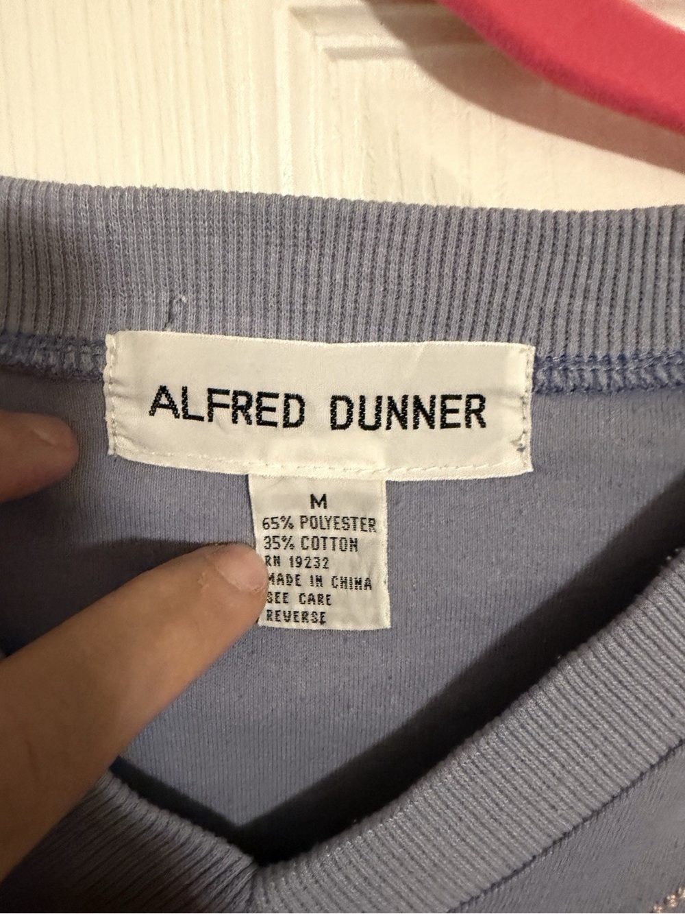 Alfred Dunner Women’s M Blue Cotton Blend Knit Geometric Beaded V-Neck Top - Picture 4 of 4